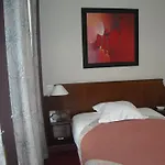 ホテル Cardinal Rive Gauche 3*