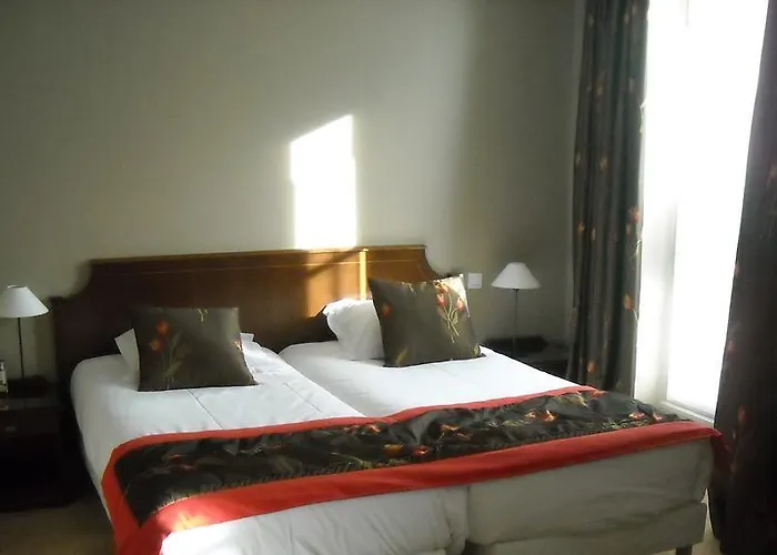 Szálloda Cardinal Rive Gauche 3*