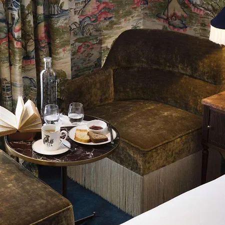 Cardinal Rive Gauche