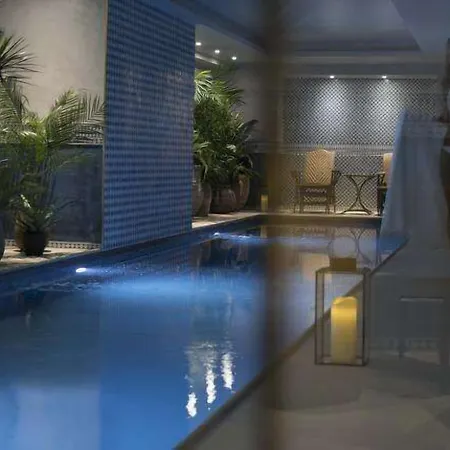 Cardinal Rive Gauche