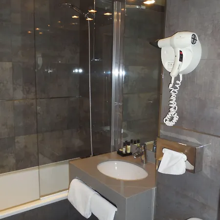 Cardinal Rive Gauche 3* Париж