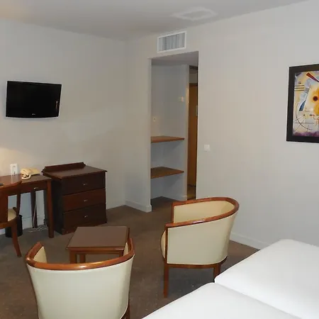 Cardinal Rive Gauche فندق باريس