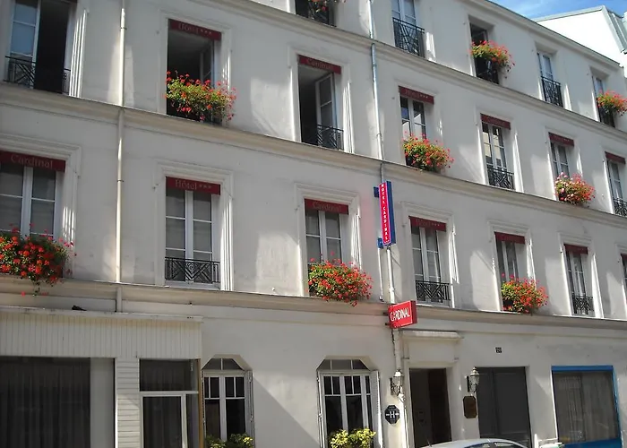 Cardinal Rive Gauche