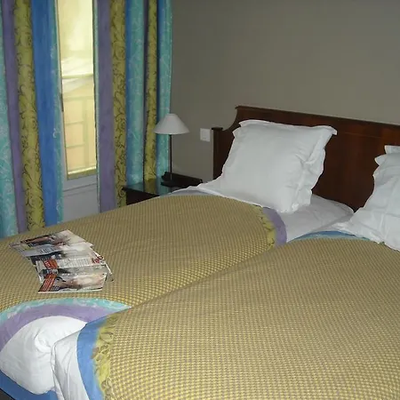 Cardinal Rive Gauche