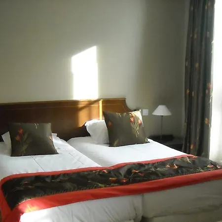 Szálloda Cardinal Rive Gauche 3*