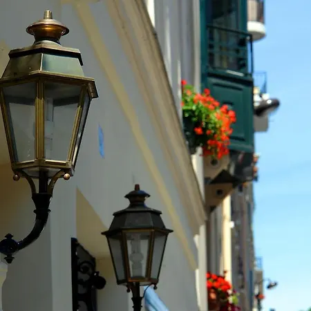 Hotel Cardinal Rive Gauche