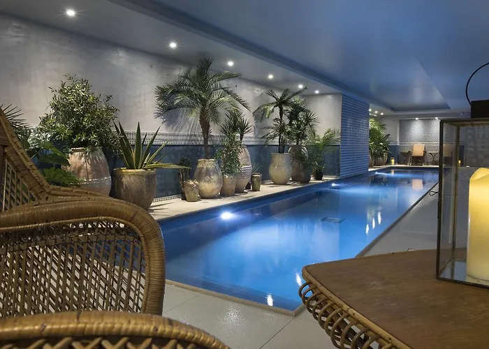 Hotel Cardinal Rive Gauche París
