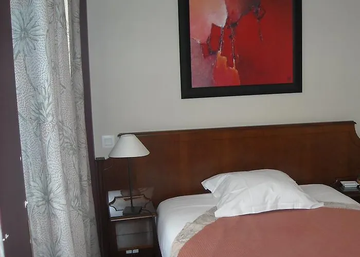 Hotel Cardinal Rive Gauche 3*
